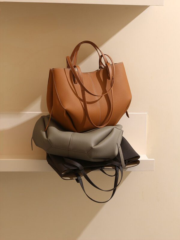 The Oversized Tote - Vintage Crossbody & Shoulder Bag