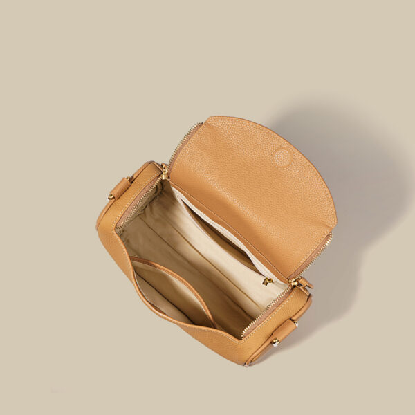 Versatile & Chic Women's Shoulder Bag