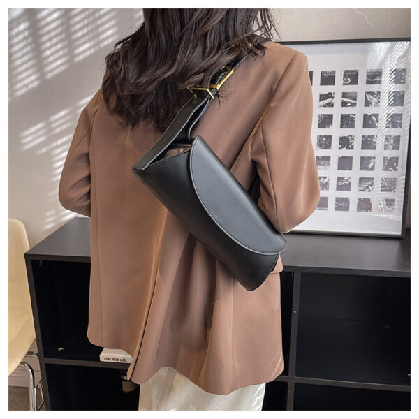 PU leather Crossbody Bag - Edgy Street-Chic Shoulder Purse for Women