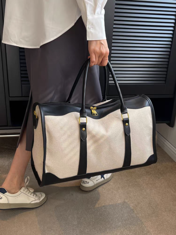 Heritage Voyage: Classic Canvas & Leather Weekender Set
