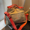 Insulated Meal Prep Gym Bag with 6-Meal Container Compartments Bodybuilder