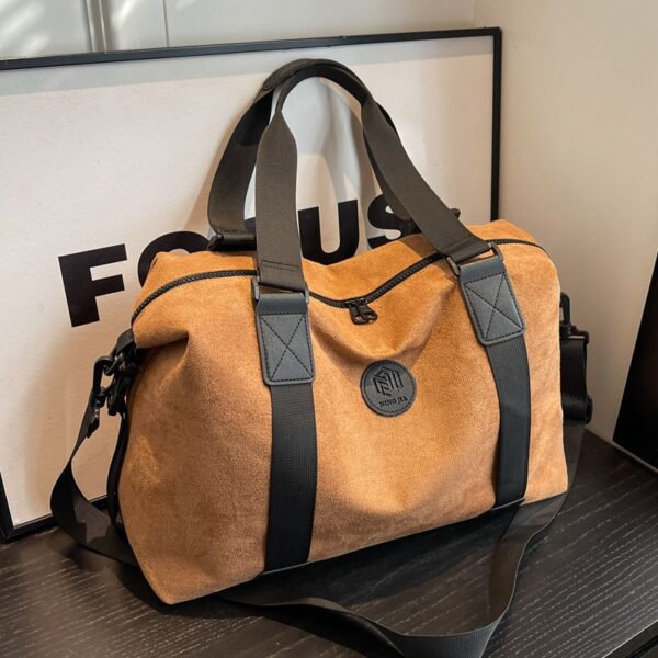 Water-Resistant Gym Backpack with Wet-Dry Separation and USB Charging Port