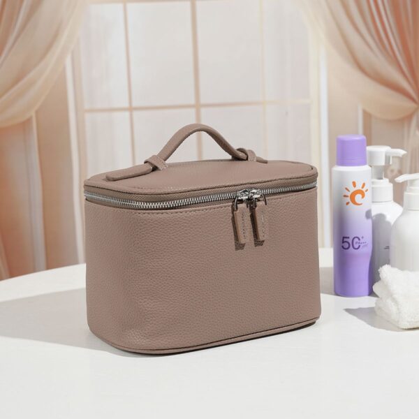 Large Capacity Family Toiletry Bag with Wet-Dry Separation Dual Zipper