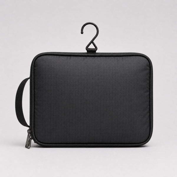 化妆包11展示图B Custom 210D Ripstop Nylon Hanging Toiletry Organizer with Hook
