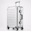 行李箱13展示图F Custom Aluminum Alloy Frame Luggage 20 24 28 Inch with Dual Latch Locks