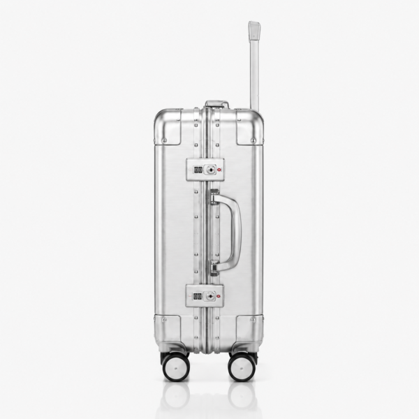 Custom Silver Aluminum Magnesium Alloy Luggage with Dual Locks & Spinner Wheels